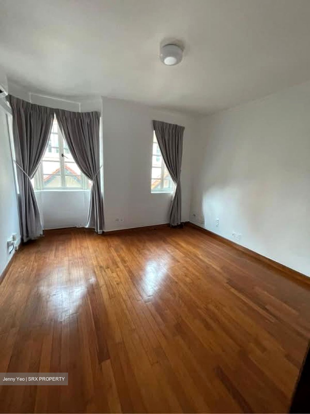 Mera Terrace (D16), Terrace #601892701